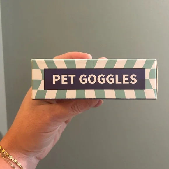 ✨BNWT - Dog/Cat/Rabbit Small Animal Breed Goggles
- Blue✨ - Picture 7 of 7